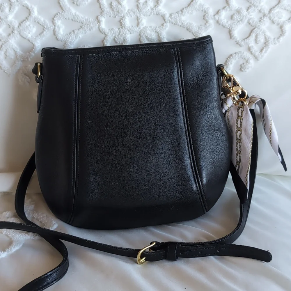 Vintage Rare Old Coach🖤  9990 Gorgeous Leather Crossbody Bag With Bling - Picture 8 of 17